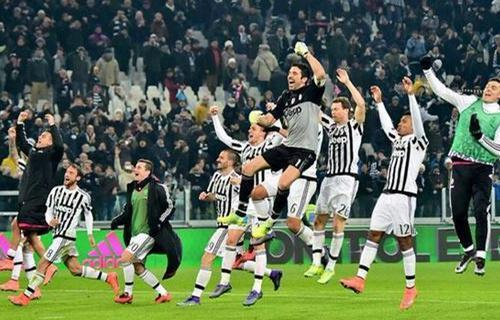  摩纳哥青训小将临危受命，替补登场绝杀里尔