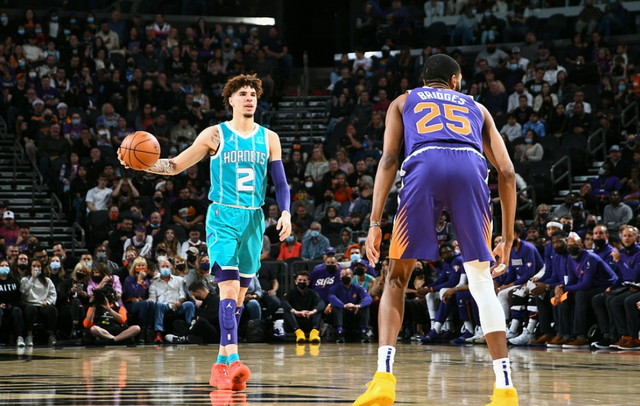  艾顿护框能力出众开拓者险胜勇士守住主场